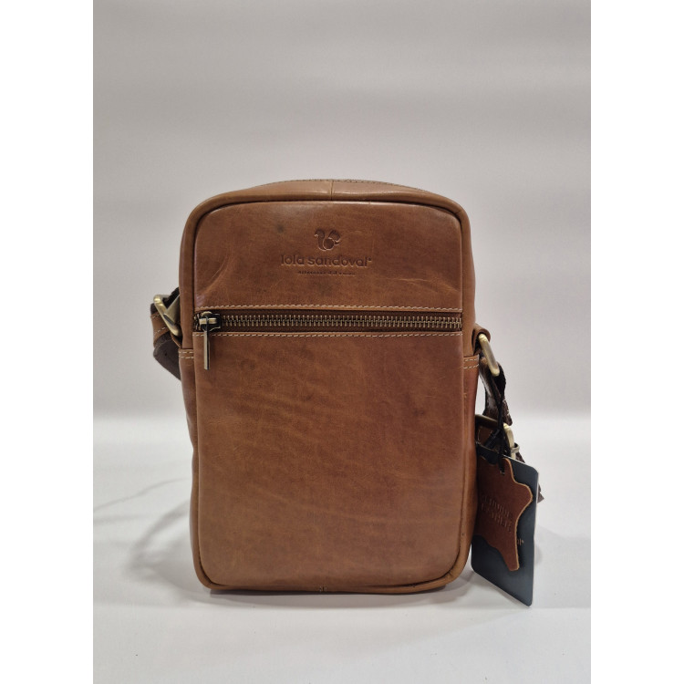 BOLSO BANDOLERA PIEL VACUNA HOMBRE LOLA SANDOVAL 4072. BOLSO BANDOLERA PIEL VACUNA HOMBRE LOLA SANDOVAL 4072.