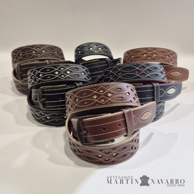 CINTURON ARTESANO PIEL VACUNA 3,5 CM.