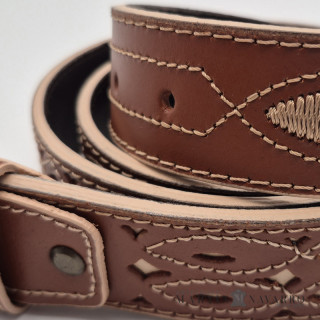 CINTURON ARTESANO PIEL VACUNA 3,5 CM.
