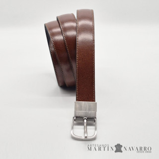 CINTURON REVERSIBLE PIEL VACUNA 3 CM. CINTURON REVERSIBLE PIEL VACUNA 3 CM.