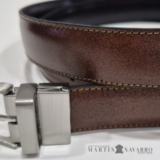 CINTURON REVERSIBLE PIEL VACUNA 3 CM. CINTURON REVERSIBLE PIEL VACUNA 3 CM.